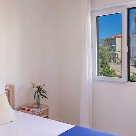 Casa Luiggina De Charme Avec Vue Au Coeur De Lile-rousse